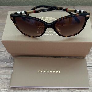 Burberry Women's Sunglasses in Rich Brown